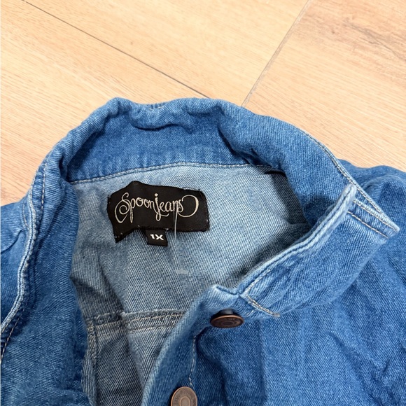 Blue and Beige Denim Jacket - Picture 3 of 4